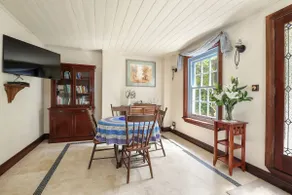 The Coach House - Image 3