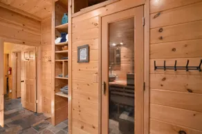 Cabin w/ Sauna · Hot Tub · Mtn Views · 2 Masters - Image 5