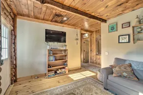 Cambridge Cabin < 2 Mi to Smugglers' Notch! - Image 5