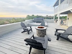 Best view in Fayetteville - Hot tub (Sleeps 4) - Image 4