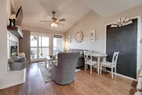 Modern Chic Home ~ 1 Mi To Silver Dollar City! - Image 5