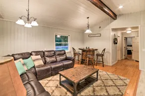 Private Dock & Lake Access: Benton Family Home - Image 4
