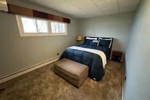 Grand Point Peninsula Lake House - Image 5