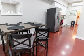 Comfy apartment in Bay Park. - Image 4