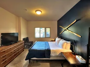 Willow Vistas #6 is a cozy 2-bedroom, 2-bath ski-in/ski-out condo at Kimberley Alpine Resort, sleeping up to 6 guests. - Image 2