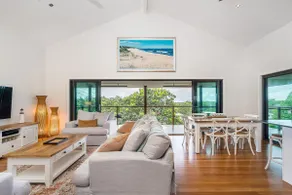 Mulivista - spacious home with ocean views & pool - Image 3