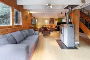 Chalet of the 5 Chardons ski-in ski-out - Image 3