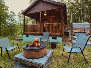 Dreamy Couples Cabin With Hot Tub And Fire Pit - Image 2