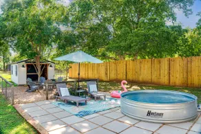 Memories on Mulberry- Hot Tub Game Room Fire Pit - Image 5