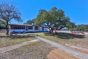 Flying B Ranch House on 52 acres in Bertram, TX - Image 4