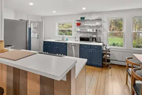 Stylish four bedroom close to Main street Stowe - Image 4