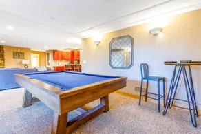 The Gathering Place- Modern, Spacious, 6 Bedrooms - Image 5