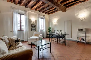 Leoni by Monteverdi Apartments - Image 2