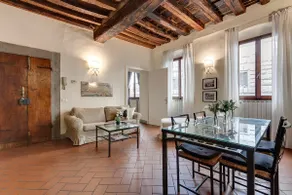 Leoni by Monteverdi Apartments - Image 3