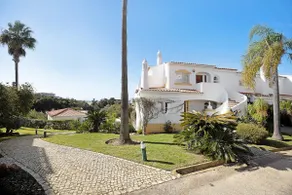 Agréable maison de vacances entièrement équipée avec barbecue, terrasse et jardin | Vue mer | Idéale pour le télétravail - Image 2