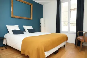 Suite Lavarande 2 guests Senlis cathedral vew - Image 2