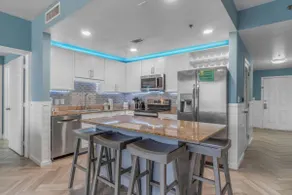Reel Life PCB 1910-Open Kitchen-Sleeps 6 - Image 2