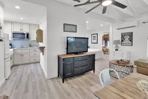 Waterfront Guest Studio Bungalow Cottage Retreat - Image 3