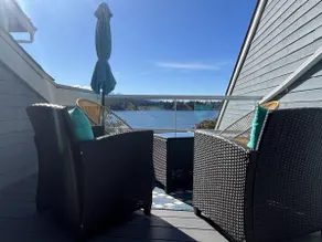 Pacific Shores - 2 Bdrm Oceanfront Unit with deck - Image 3