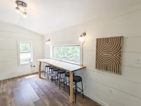 The Crash Pad ~ Riverfront Retreat with Gameroom - Image 5