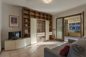 Sunflower Apartment - trilocale con piscina, terrazza e wifi - Image 3