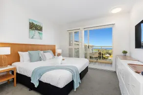 The Pool Resort - Studio Ocean & Pool View (3303) - Image 2