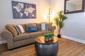 Serene 1BR Cottage Hill | Pet-Friendly Escape - Image 2