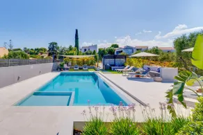 Villa Ampelaki - Premium Villa with heated pool - Image 2