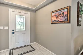 Gainesville Home w/ Outdoor Oasis, 16 Mi to Lake - Image 4