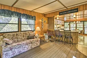 Cozy Retreat w/ Fire Pit < 1 Mi to Mille Lacs Lake - Image 5
