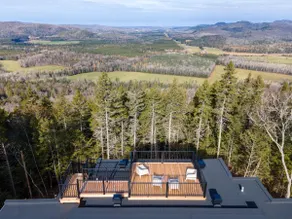 Chalet XO Tremblant - 5BRs, Private Baths, Spa, Sauna & Rooftop - Image 4