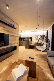 GRIMMINGlofts Family Deluxe - Image 4