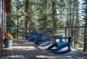 Carson Cabin - King Beds, Mountain Views, Mins to Town - Image 3