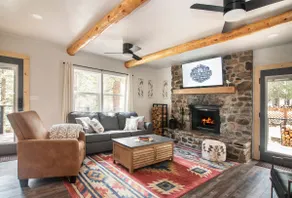 Carson Cabin - King Beds, Mountain Views, Mins to Town - Image 5
