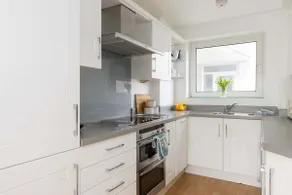 Ground Floor Apartment Nr Beach & Village - Image 3
