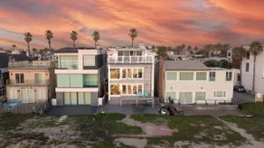 Sunset Beach Getaway - Beachfront, Views, 2Units - Image 5