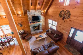 Luxury Lodge & hot tub, sleeps 16, serene setting - Image 5