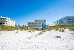 Clearwater Beach, Stunning 2/2.5, City View, 304 - Image 4