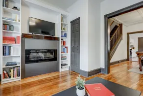 Lancaster Cityside Townhouse - Image 4