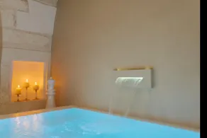 Eurydice Suite with Infinity Jacuzzi - Image 3