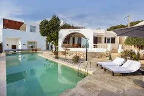 Breathtaking views of the sea and Es Vedra - Image 4