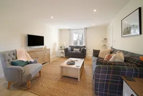 Townhouse with Views of Wells Cathedral - Image 3