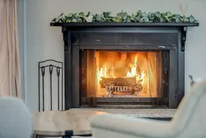 Cozy Pet-Friendly w Fire Pit, Wifi & Pool Access - Image 2