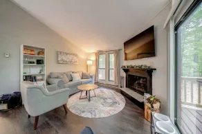 Cozy Pet-Friendly w Fire Pit, Wifi & Pool Access - Image 3