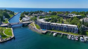 Edgewater 355 | Lakefront Condo | Downtown Charlevoix | Pool, Hot Tub, Sauna - Image 2