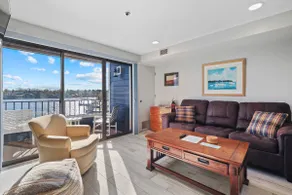 227 Edgewater Inn | Private Lakefront Balcony Stay | Pool, Hot Tub, Sauna - Image 5