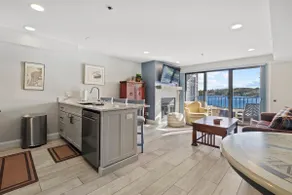 227 Edgewater Inn | Private Lakefront Balcony Stay | Pool, Hot Tub, Sauna - Image 3