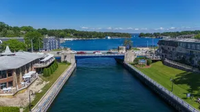 226 Edgewater Inn | Downtown Charlevoix | Pool, Hot Tub, Sauna - Image 2