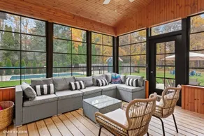 Sanctuary Retreat, Private Pool, Hot Tub & Firepit - Image 3