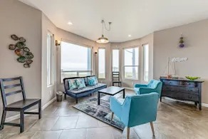 Dog-friendly ocean view home with WiFi, remote wor - Image 2